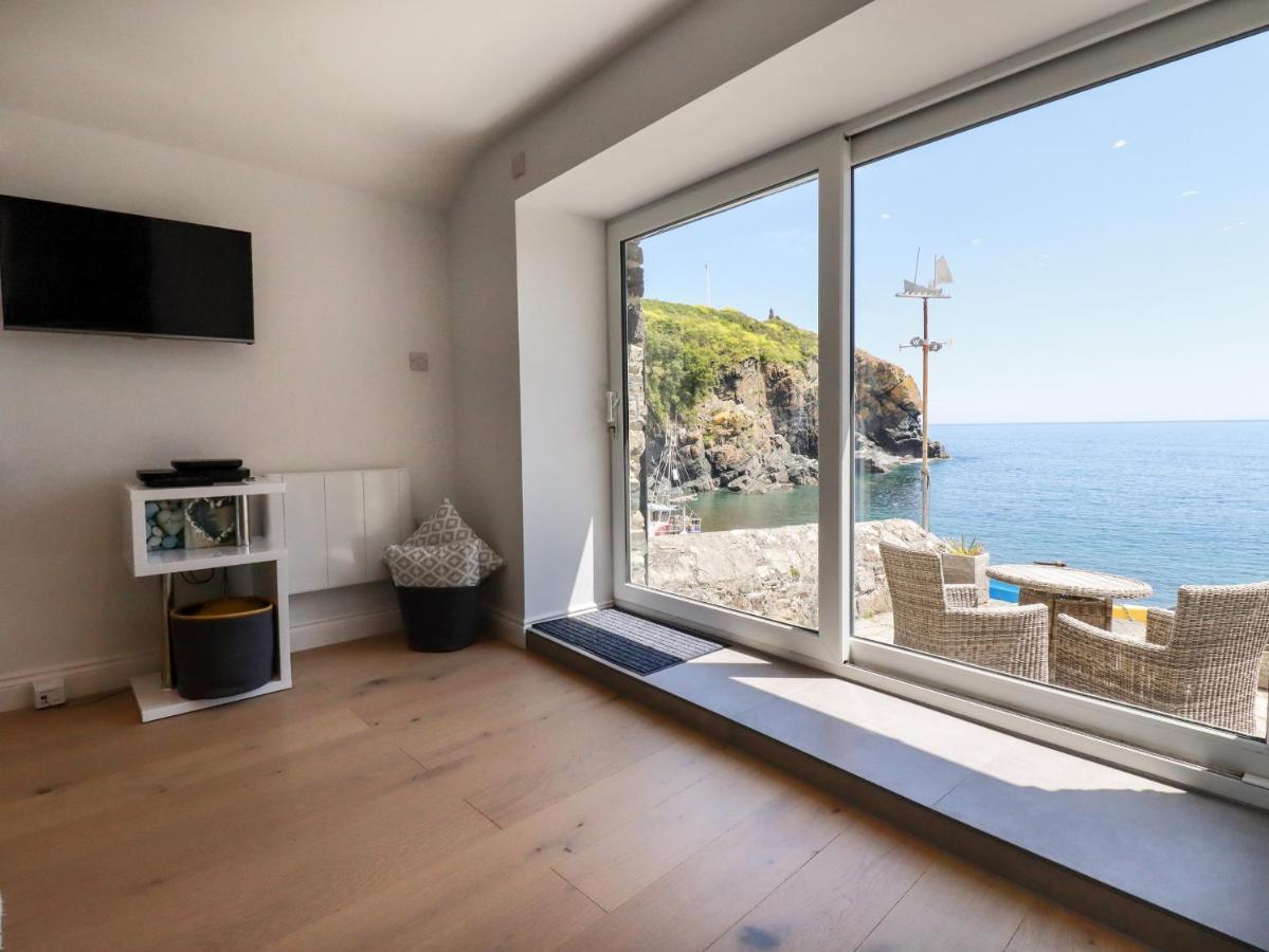 Beach Cottage Helston Extérieur photo