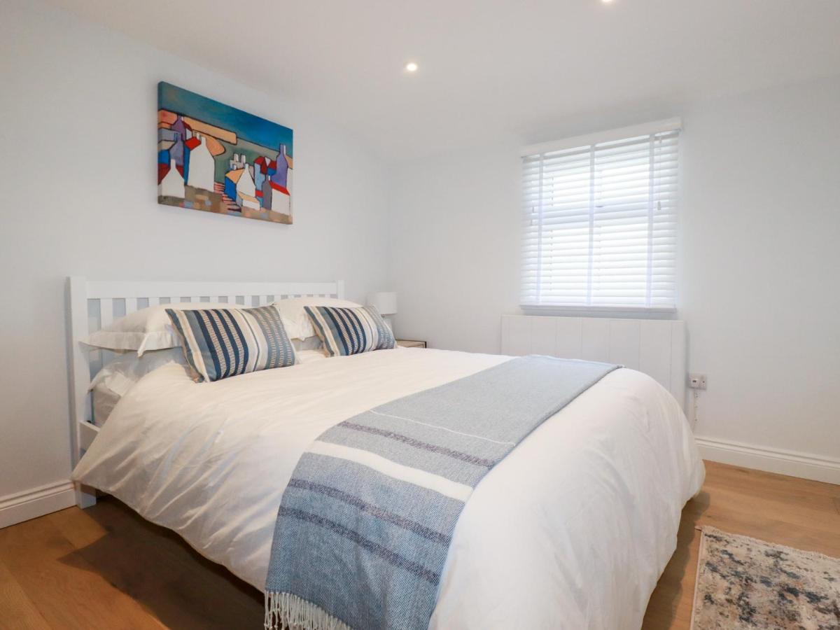 Beach Cottage Helston Extérieur photo