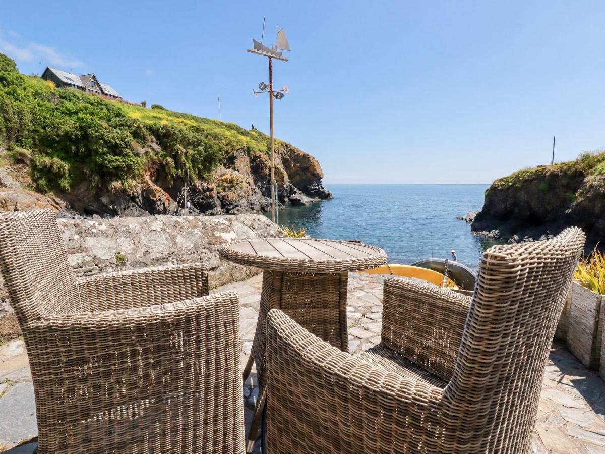 Beach Cottage Helston Extérieur photo